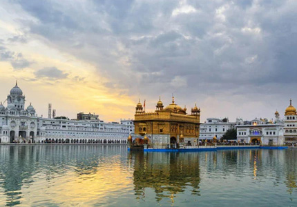 Amritsar Taxi